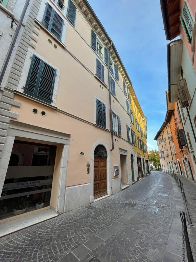 Appartamento Gasparo Da Salò Exteriör bild